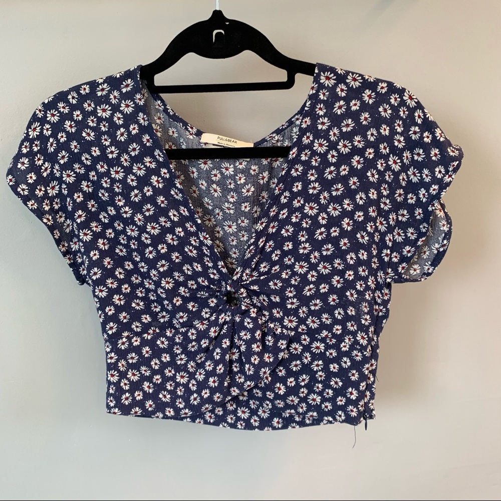 Pull&Bear Blue Floral Top